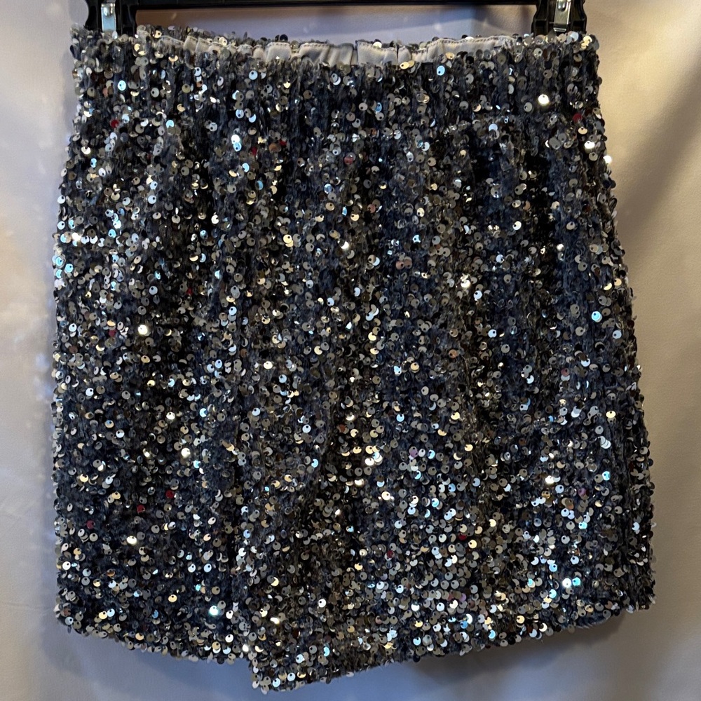 Dazy Sequin Embellished Shorts - size Small